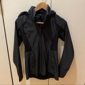 RARE Lululemon Sleet Sprinter Jacket - size 2